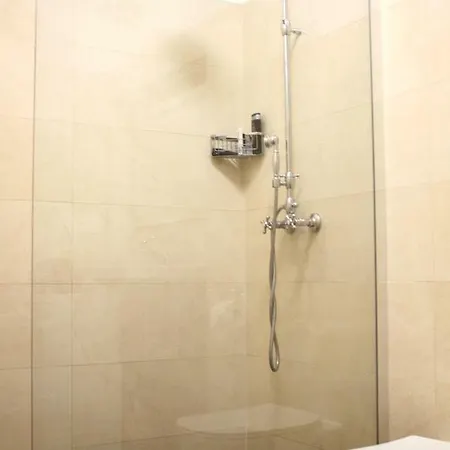 Paul's Palace - Absolute Center! Apartman Pozsony